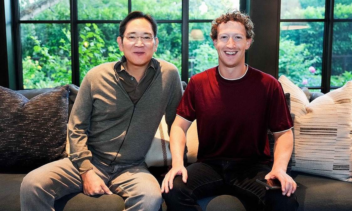 Samsung Chairman visits Mark Zuckerberg’s house