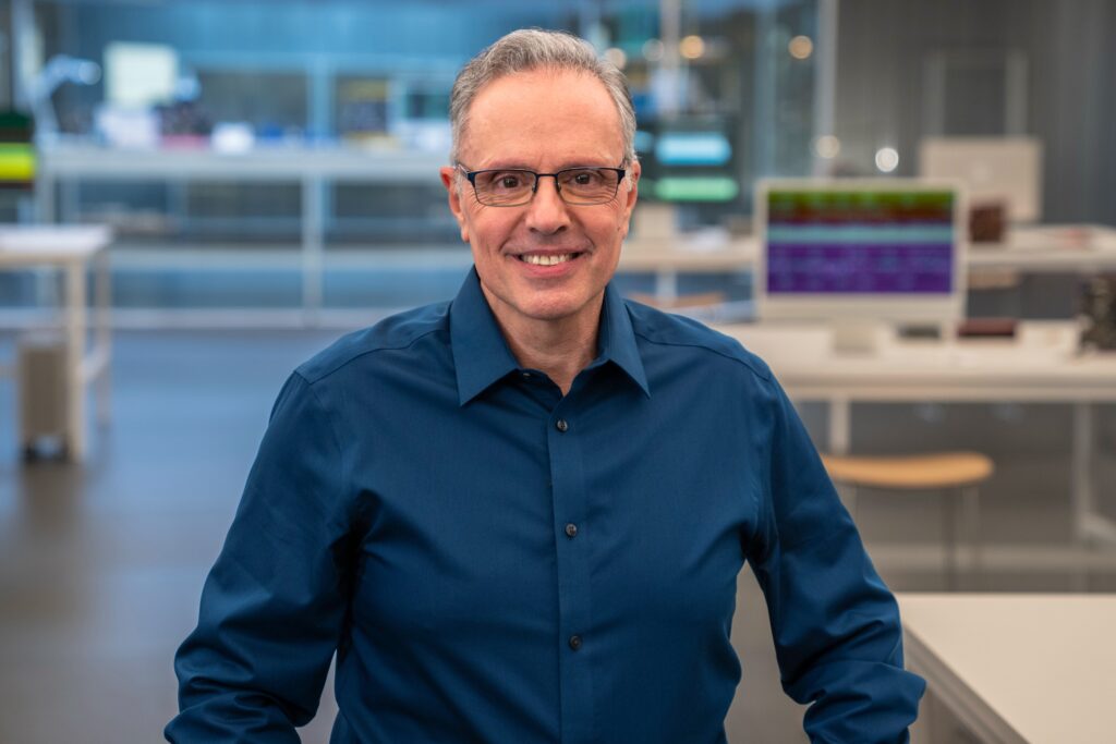 Apple names Johny Srouji as chief hardware officer