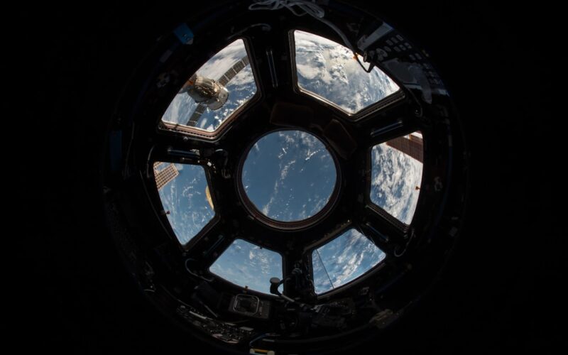 NASA’s SpaceX Dependency Becomes a Safety Issue
